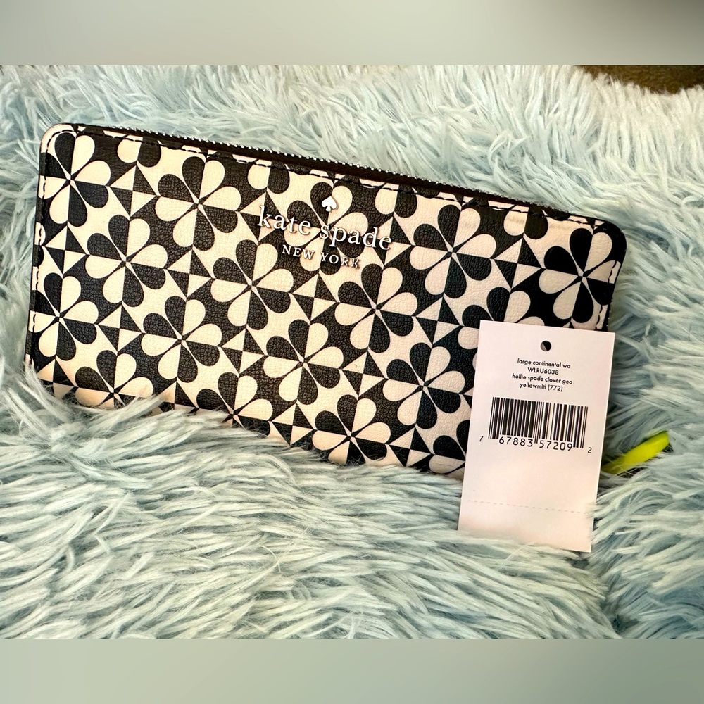 Kate Spade continental wallet